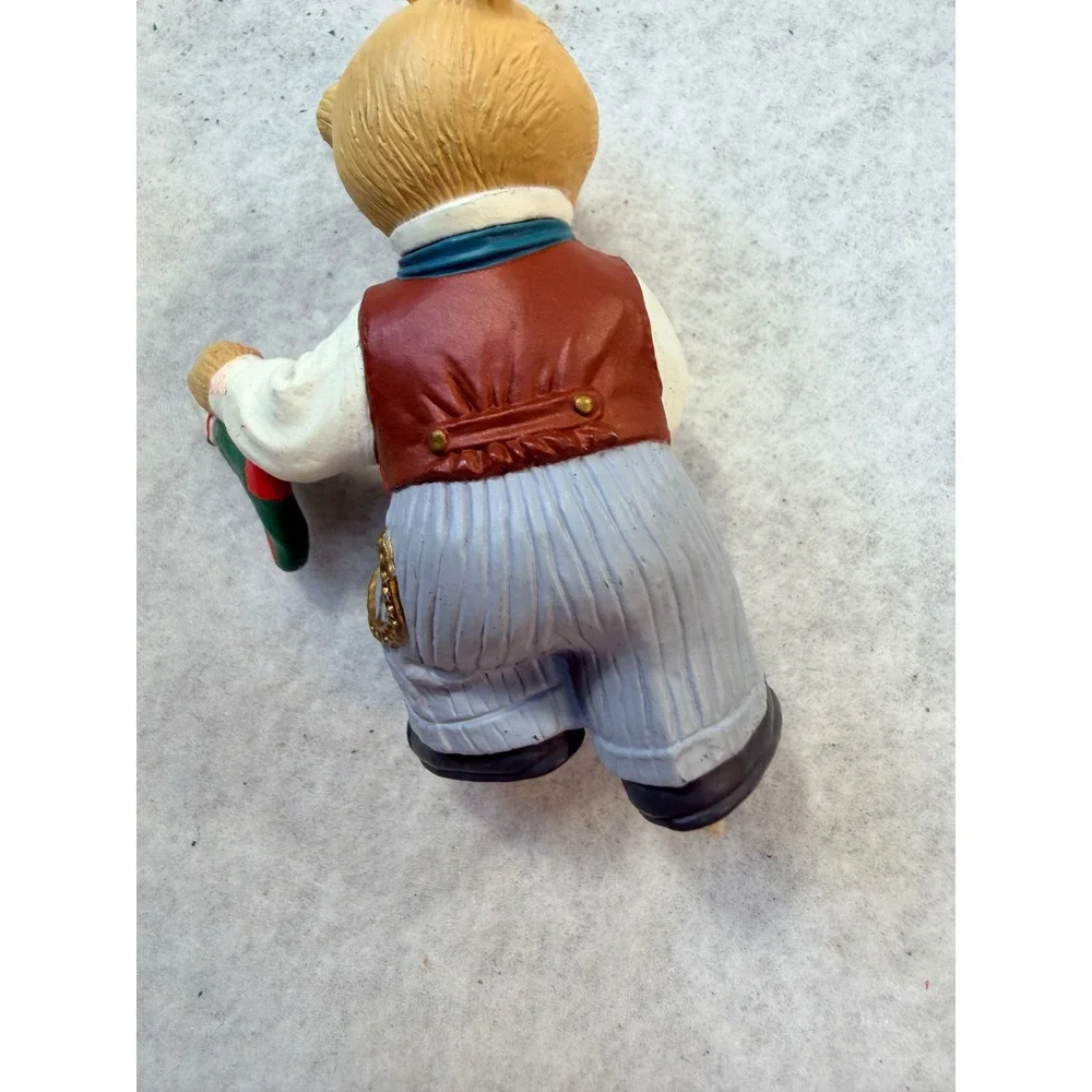 Hallmark Keepsake Ornament Papa Bearinger Victoria Circle Victorian Bear 1993